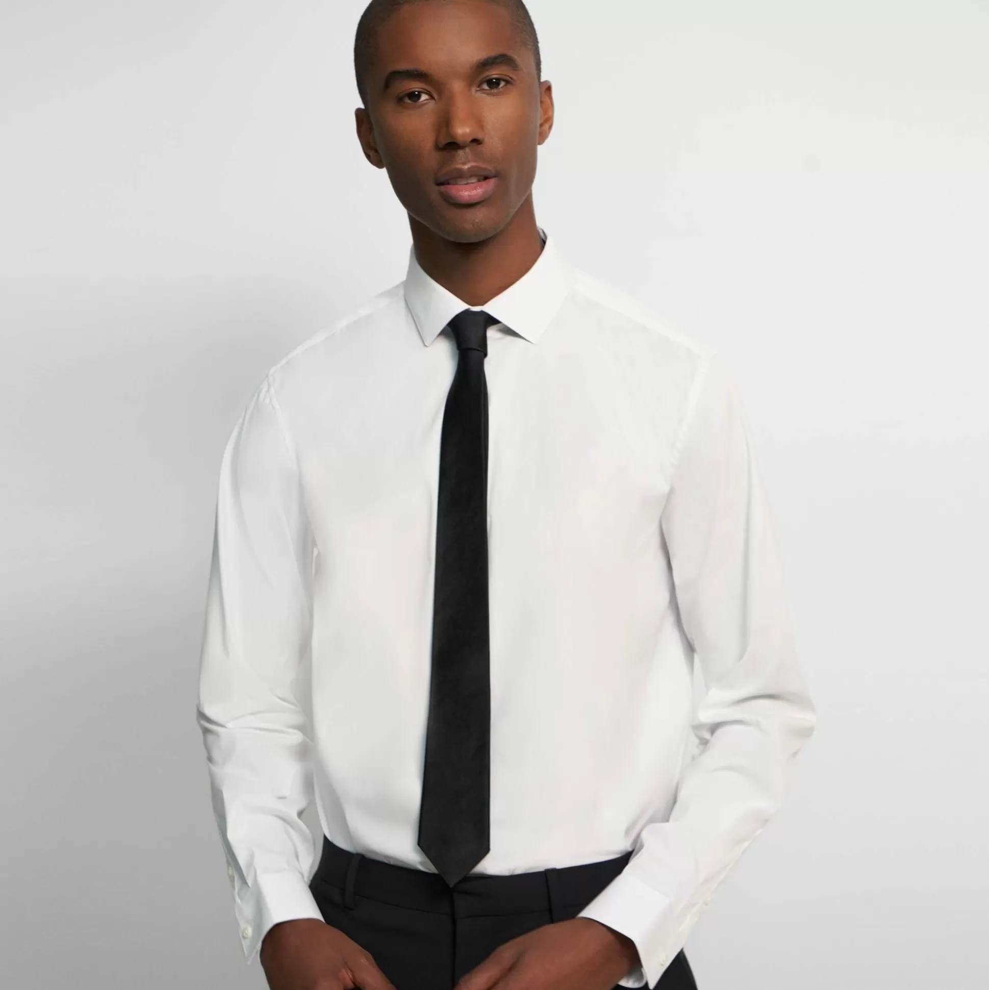 Theory Roadster Tie In Solid Silk-Men Accessories