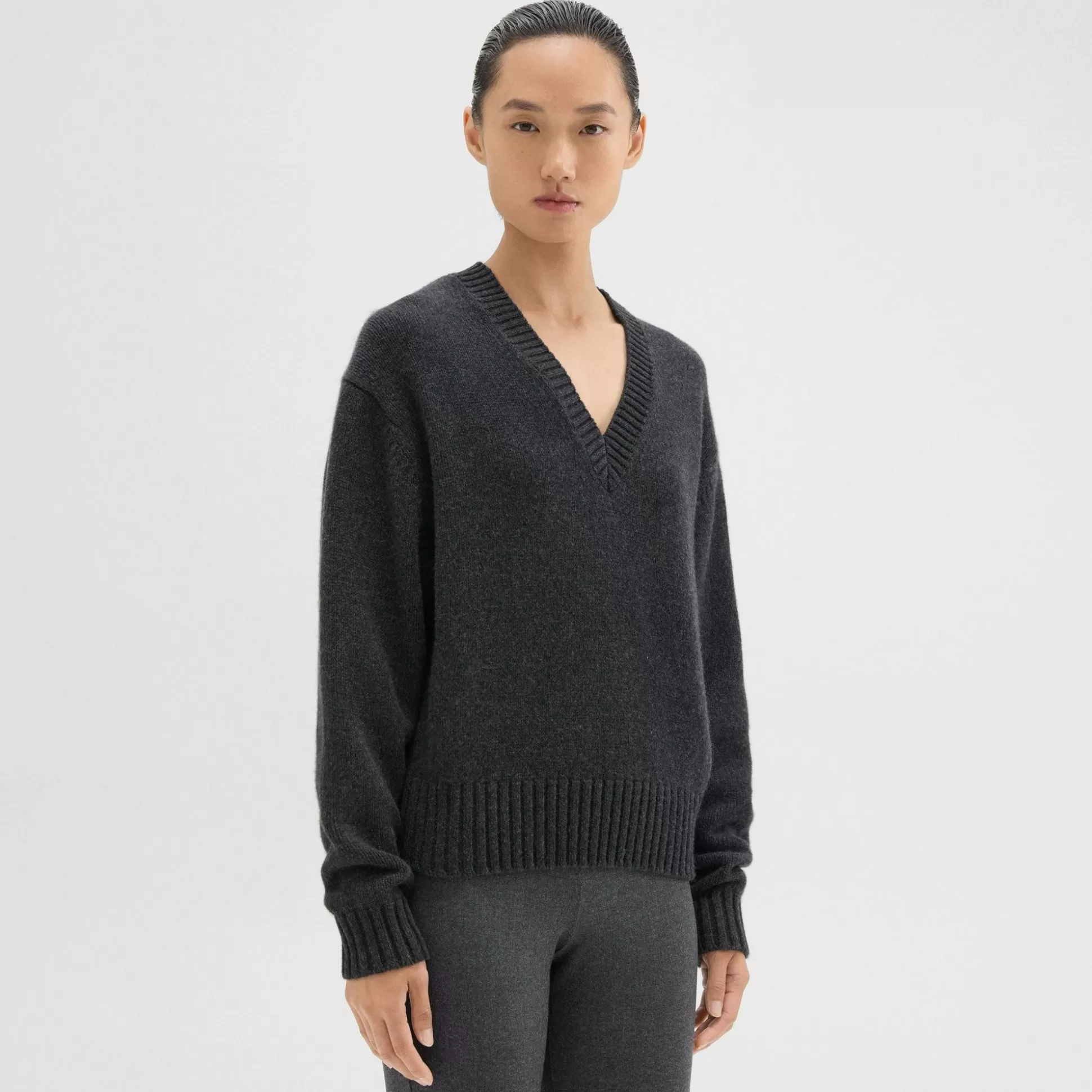 Theory V-Neck Sweater In Recycled Wool-Cashmere-Women Sweaters + Cardigans